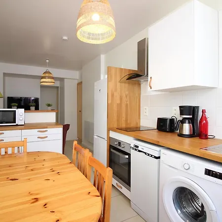 Apartment 2** Confort Au Mont-dore, 38m², Proche Centre-ville, 4 Couchages - Fr-1-415-117 Le Mont-Dore